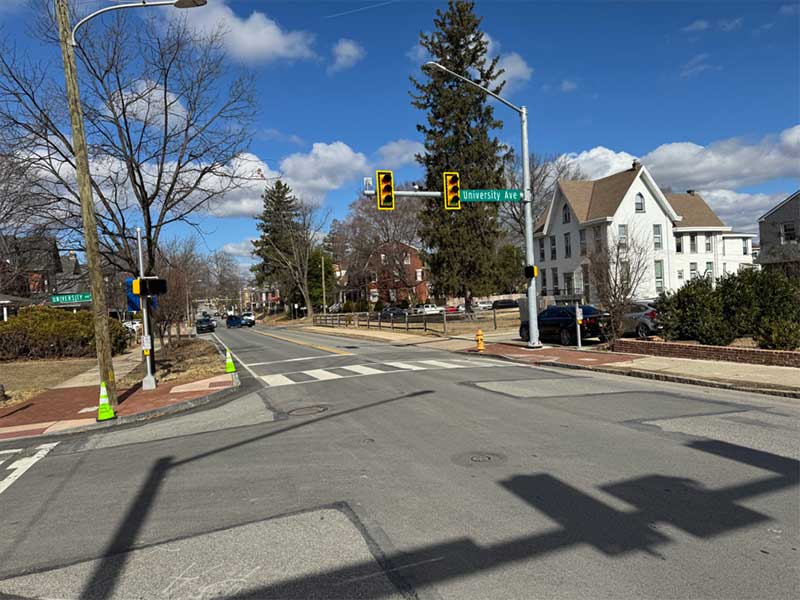 image of new traffic light at High and University