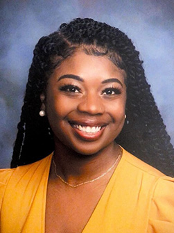 Leah Ferguson Headshot