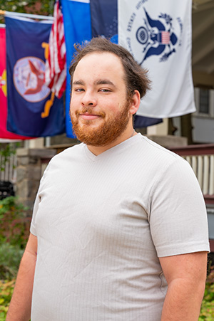 Niko Ferrantello Headshot